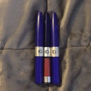NWOT Covergirl Outlast All Day Lip Color
